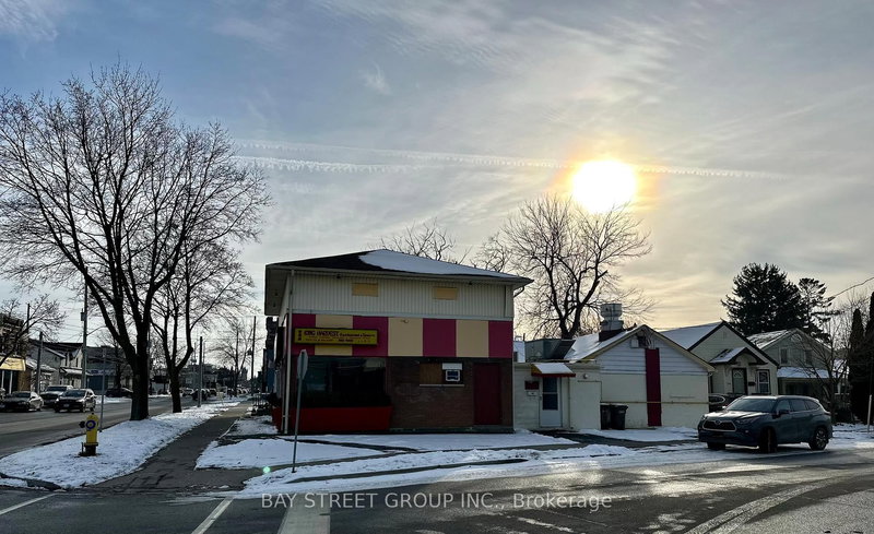 99 Lake St, St. Catharines, L2R 5X5 | Image 3