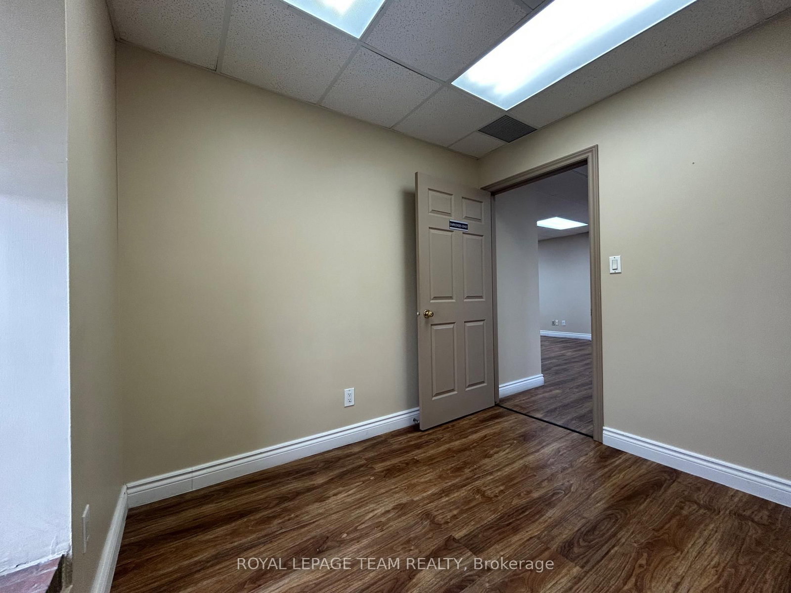 1695 Bank Street, Unit 201 - Photo 23