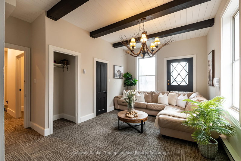 17 West St N, Huntsville, P1H 1X6 | Image 3