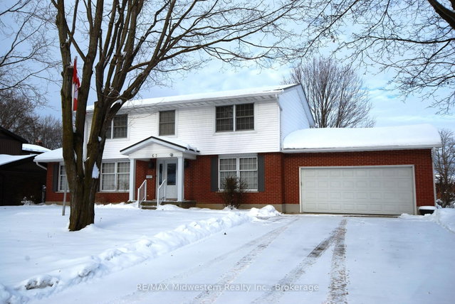 62 King Street N