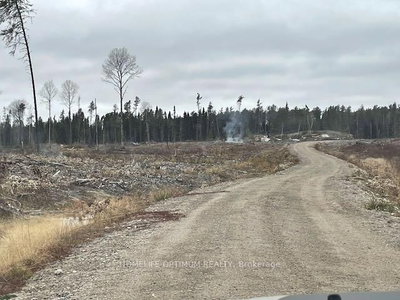 PCL 7576 0 N • Dryden, ON photo 9