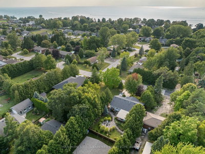 10 Hamilton Street • Bluewater, ON photo 3