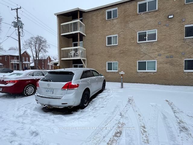 302 - 190 Elgin St W, Arnprior, K7S 1P1 | Image 2