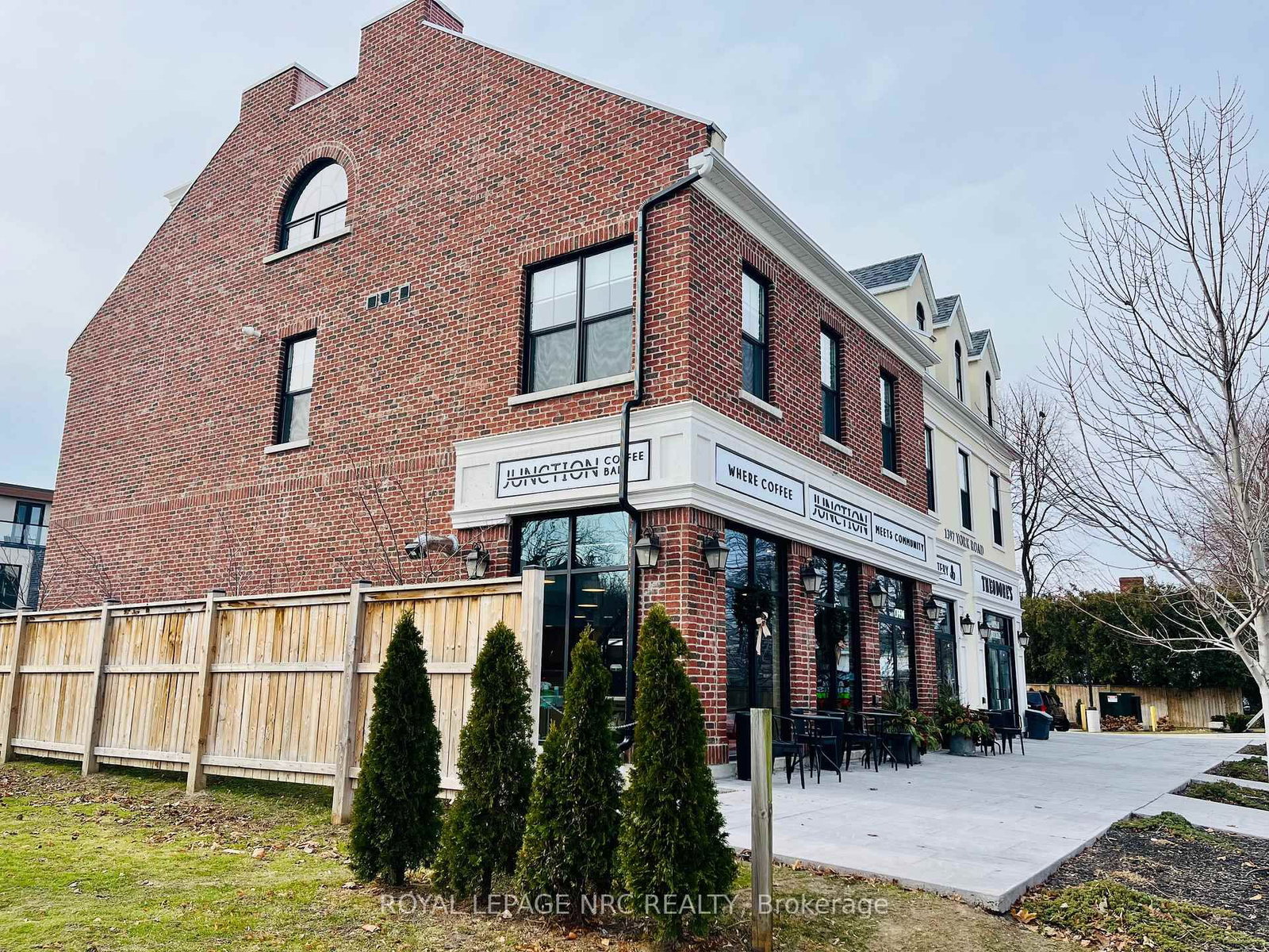 1397 York Road, Unit 4 - Photo 4