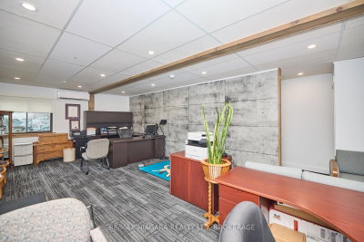 210 RIDGEWAY Road — photo 4