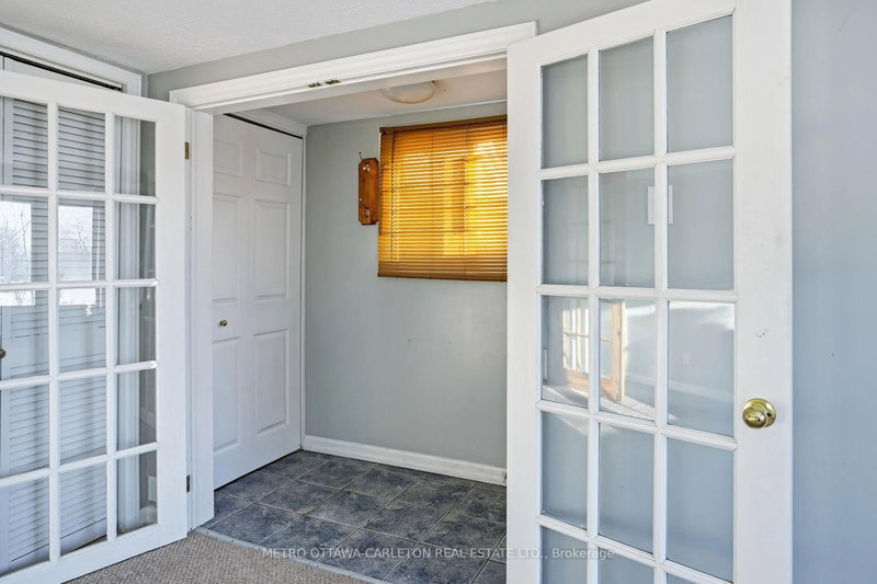 Unit B - 704 Claude St, Ottawa, K1K 2S2 | Image 3