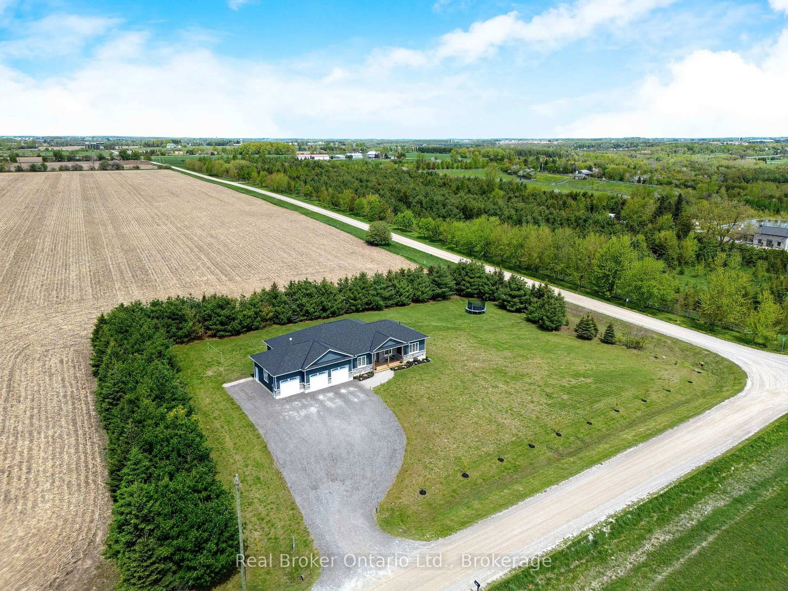 Listing Image 3