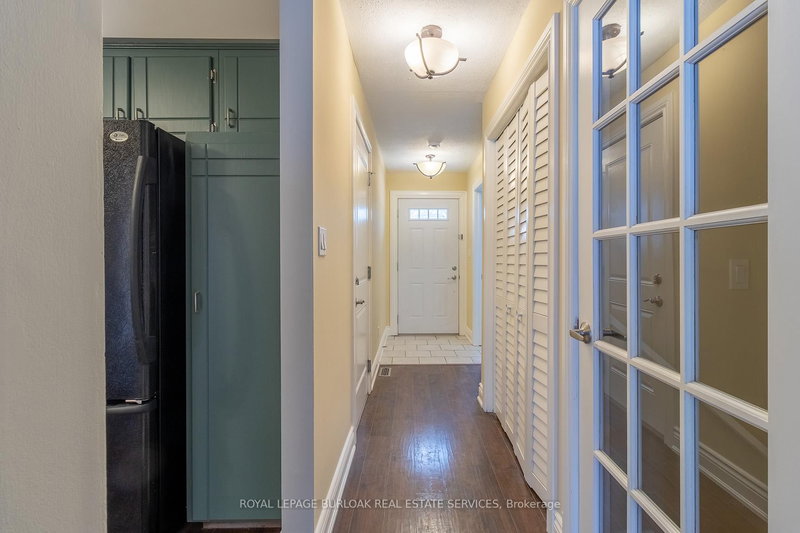 58 Romy Cres, Thorold, L2V 4T6 | Image 3