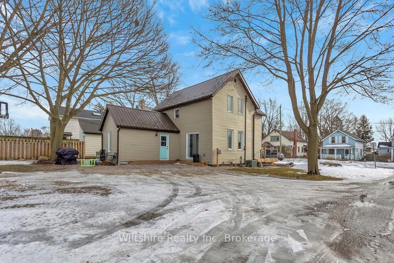 10 Pearl St, Tillsonburg, N4G 1L3 | Image 2