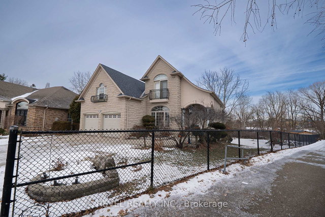 LOWER - 20 Casson Lane