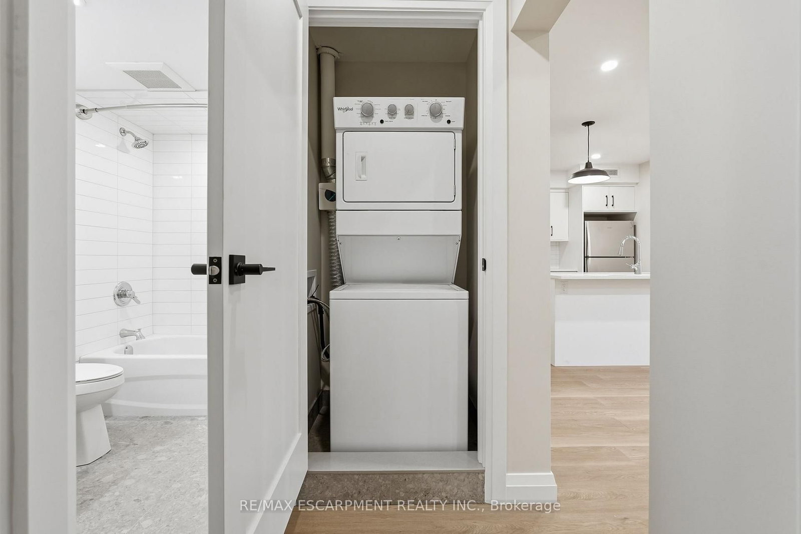 231 Park Street N, Unit 2 - Photo 19