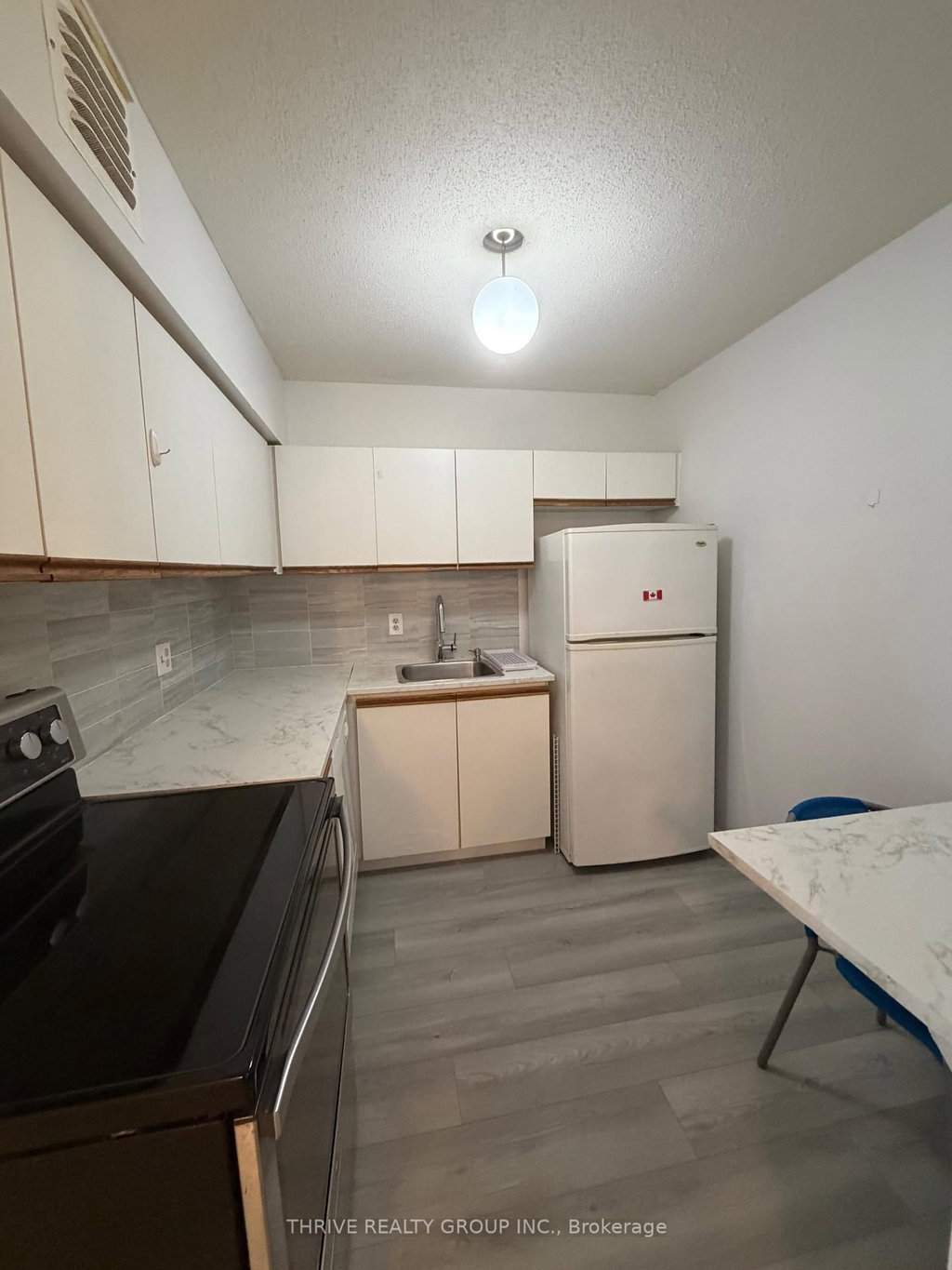 214 - 9 Jacksway Crescent 5