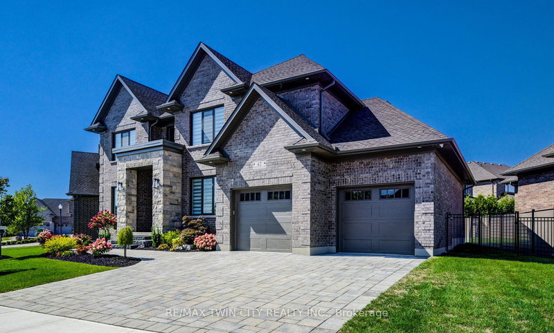 47 Pioneer Ridge Dr, Kitchener, N2P 0G6 | Image 2