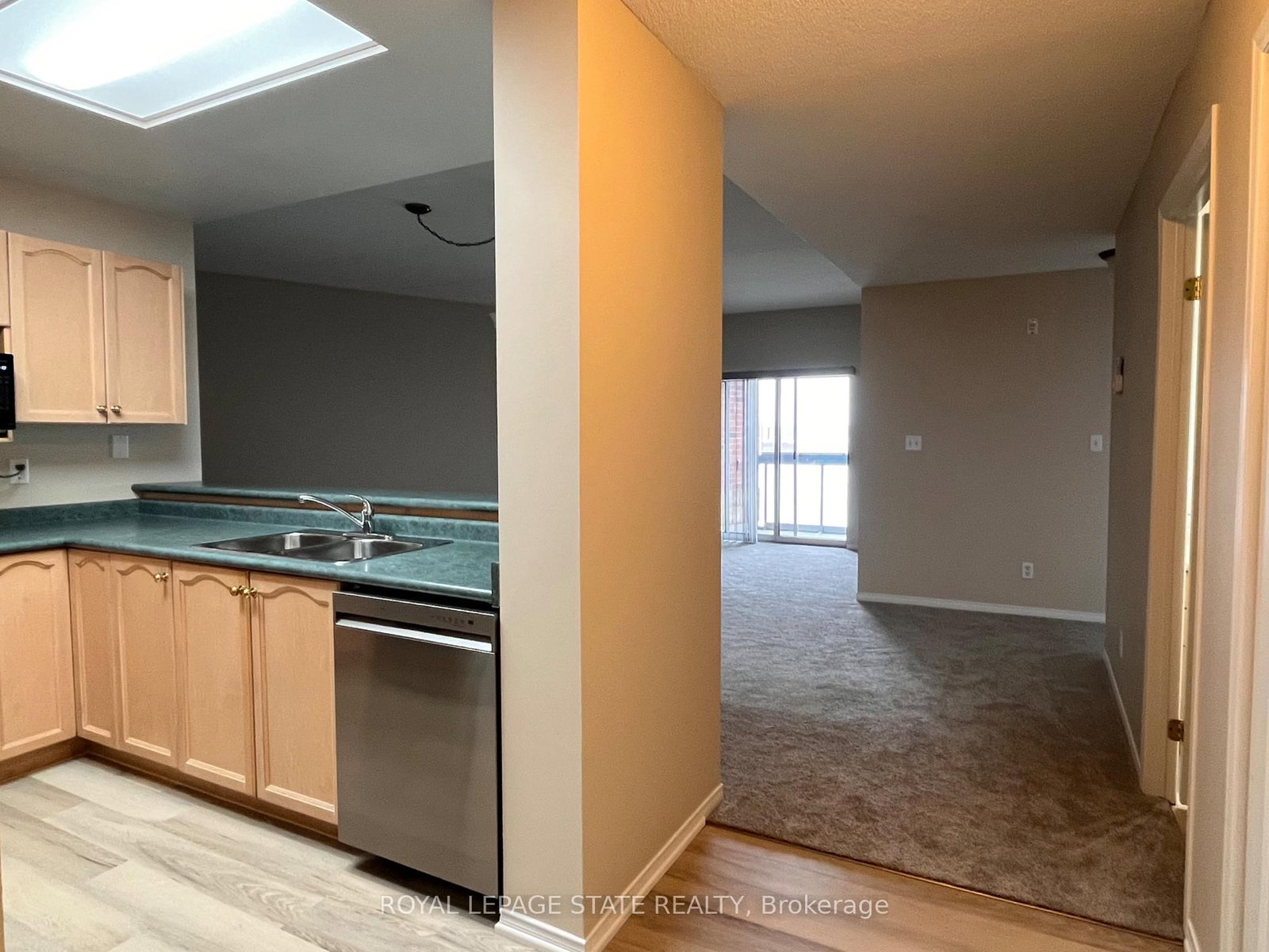 210 Main Street E • #203 • Haldimand, ON photo 12