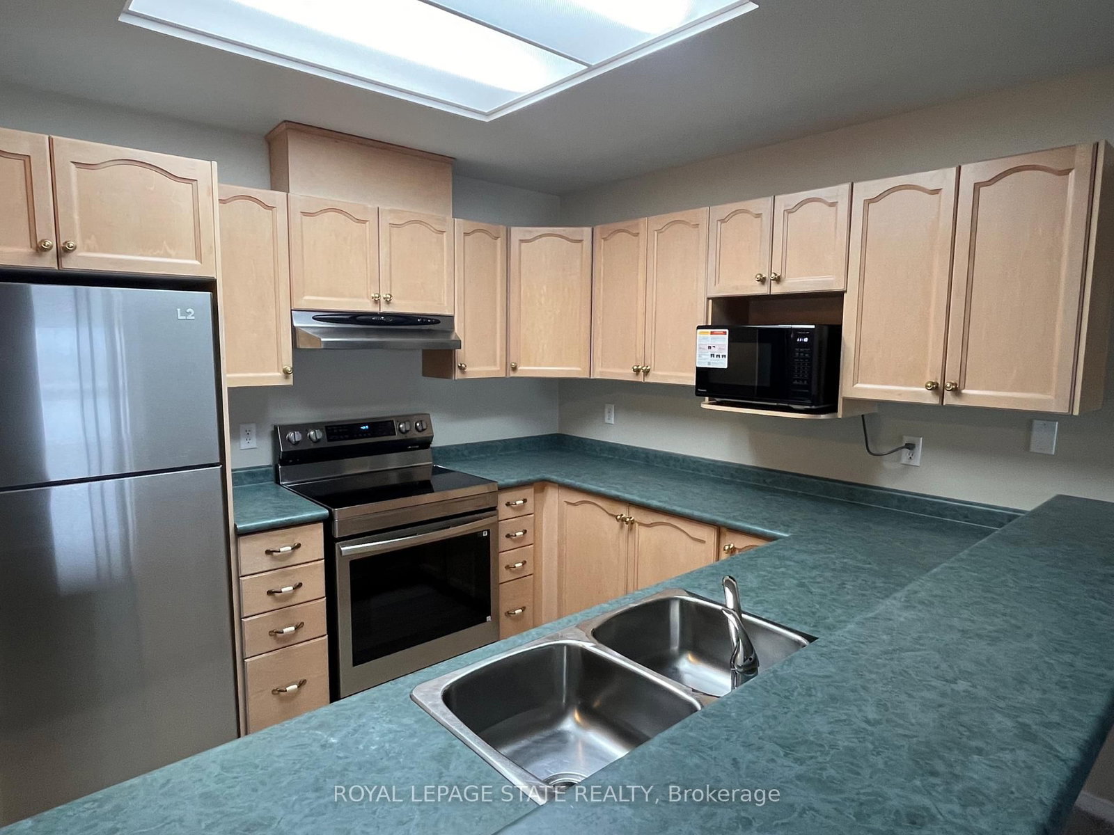 210 Main Street E • #203 • Haldimand, ON photo 15