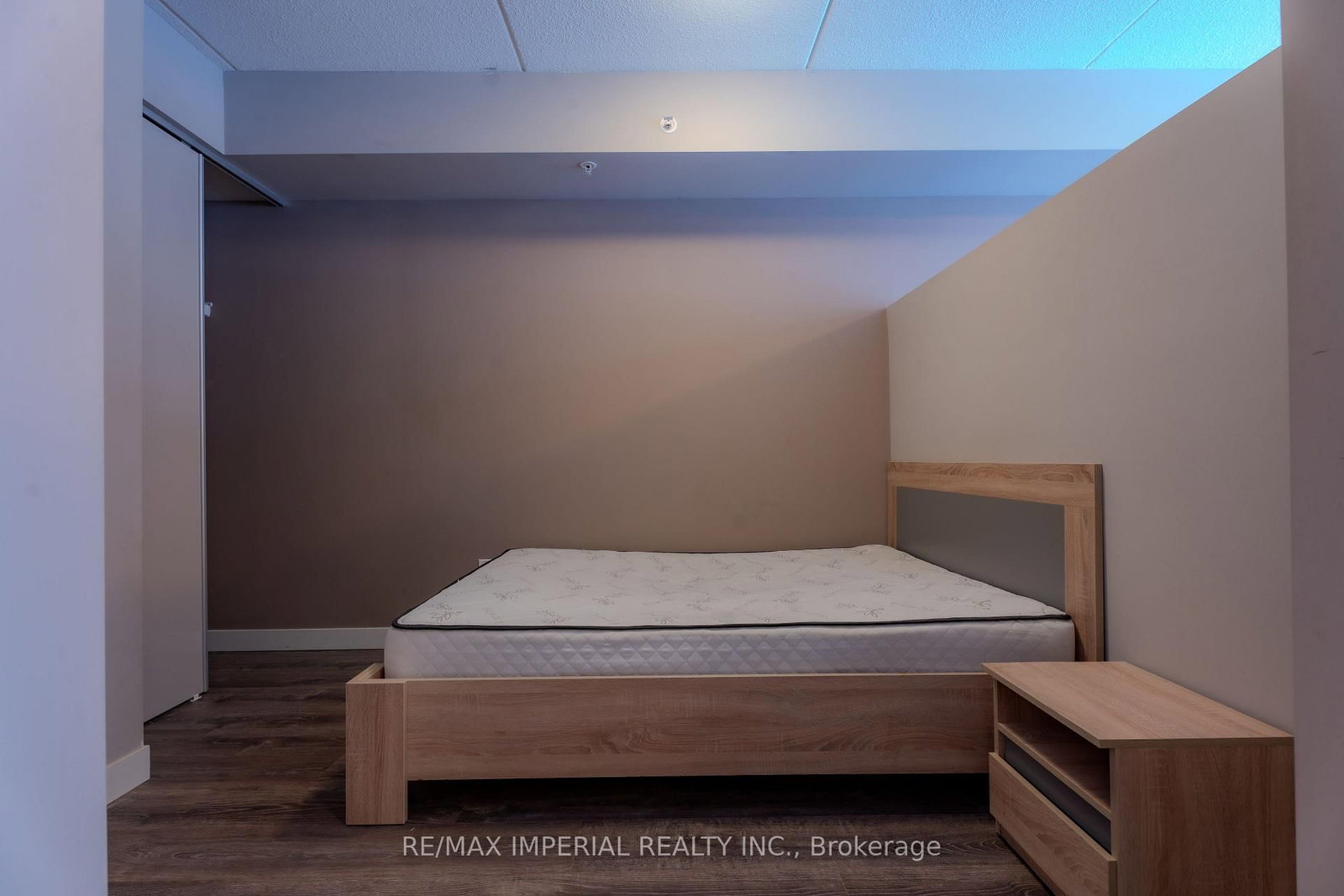 308 Lester Street, Unit 210 - Photo 14