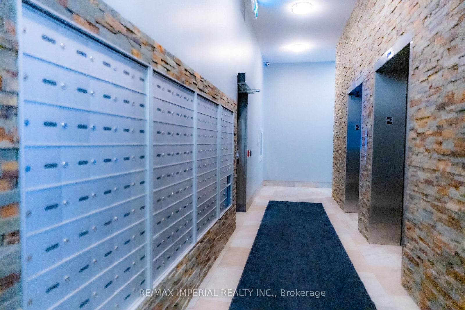 308 Lester Street, Unit 210 - Photo 21