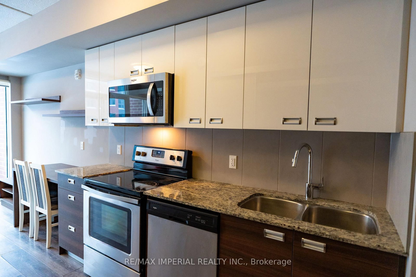 308 Lester Street, Unit 210 - Photo 9