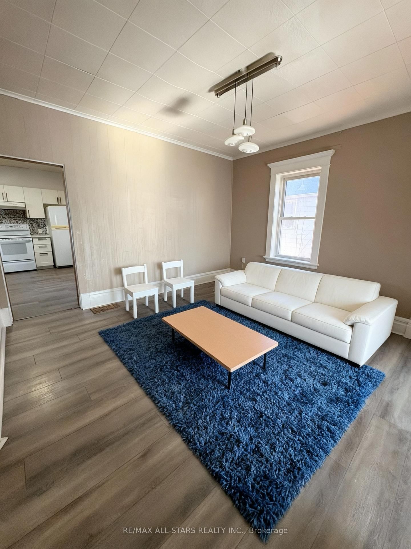 Detached House for sale at 280 Lansdowne Street, Peterborough, Ontario, K9J 1Y8 - Ashburnham Ward 4 - MLS: X12655688