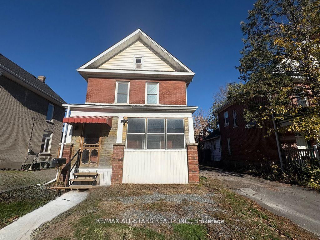 Detached House for sale at 280 Lansdowne Street, Peterborough, Ontario, K9J 1Y8 - Ashburnham Ward 4 - MLS: X12655688