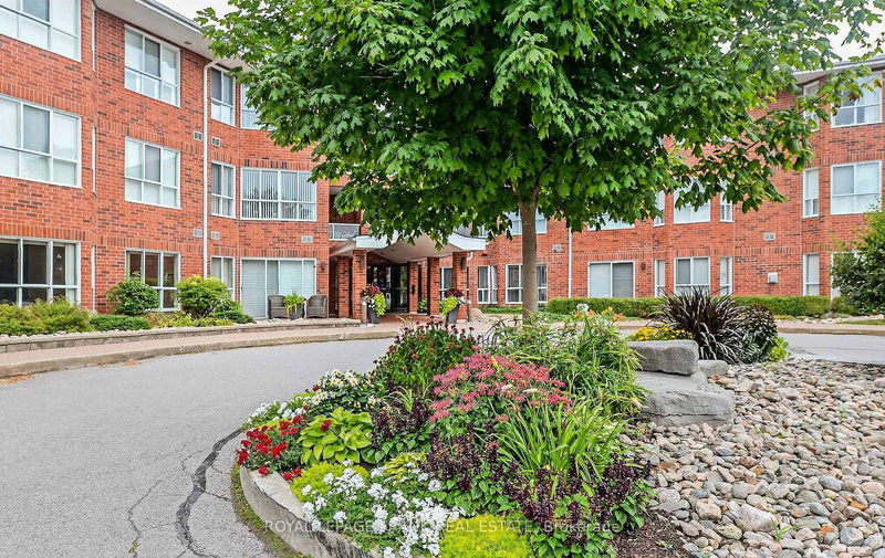 110 - 3 Heritage Way, Kawartha Lakes, K9V 5Z1 | Image 2