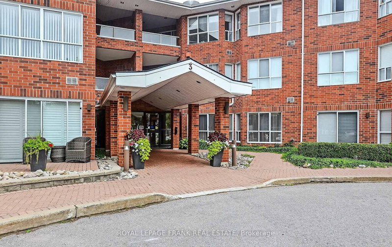 110 - 3 Heritage Way, Kawartha Lakes, K9V 5Z1 | Image 3