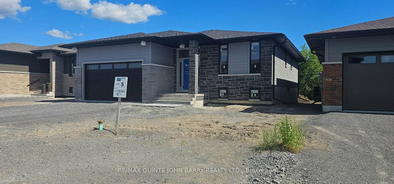 Lot 5 - 10 Parkland Circle