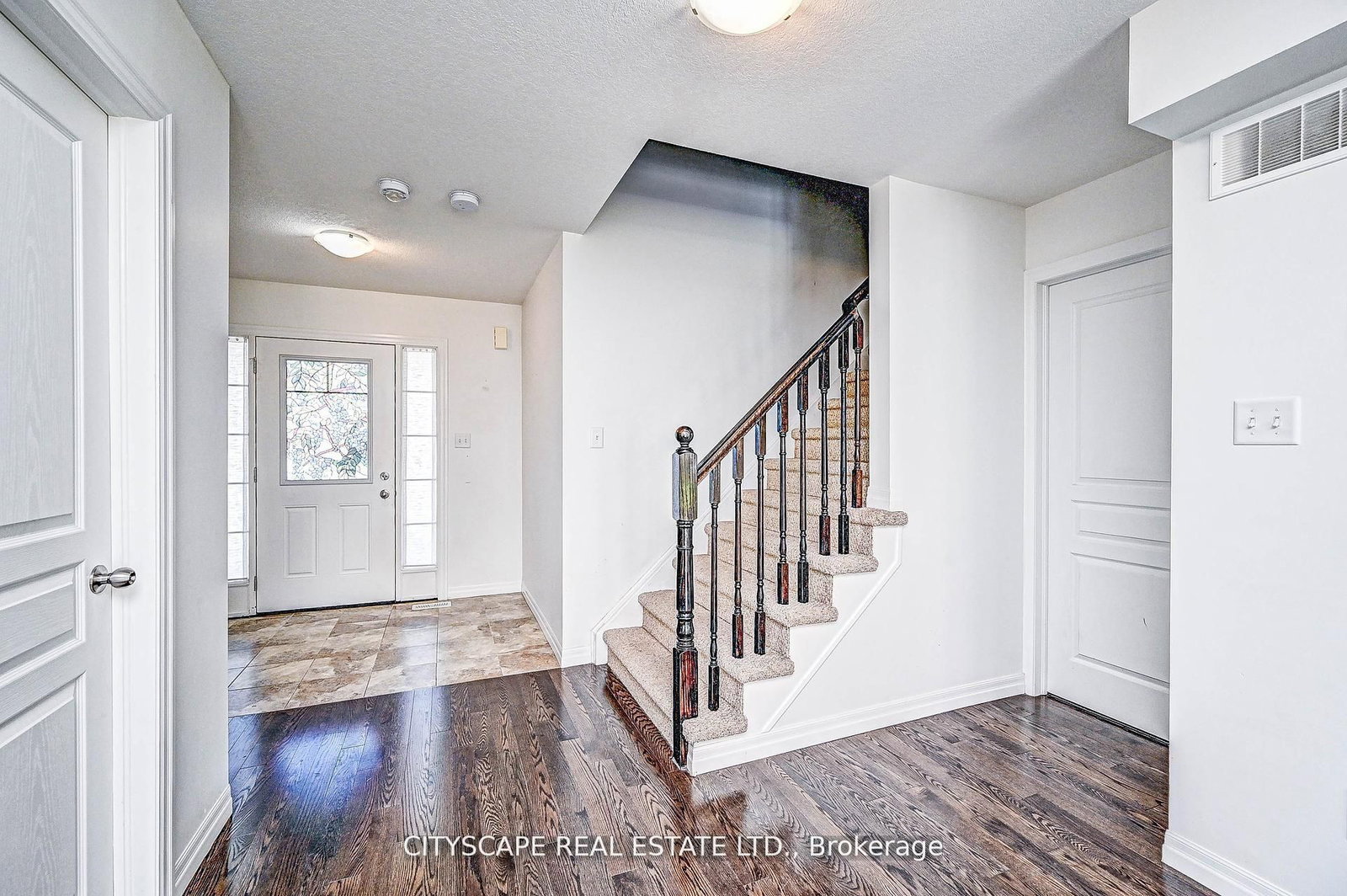 6 Castlebay Street - Photo 22