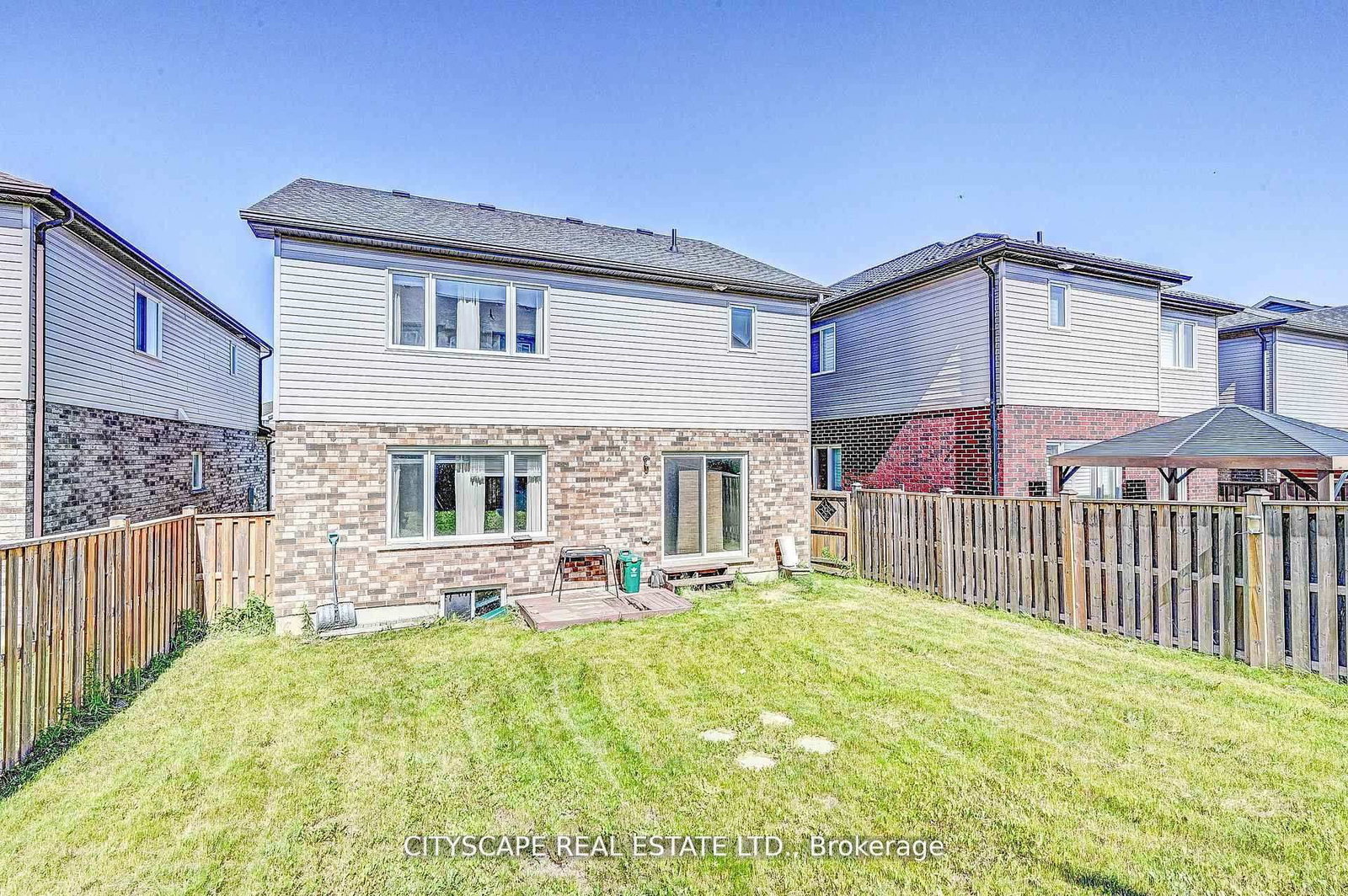 6 Castlebay Street - Photo 47