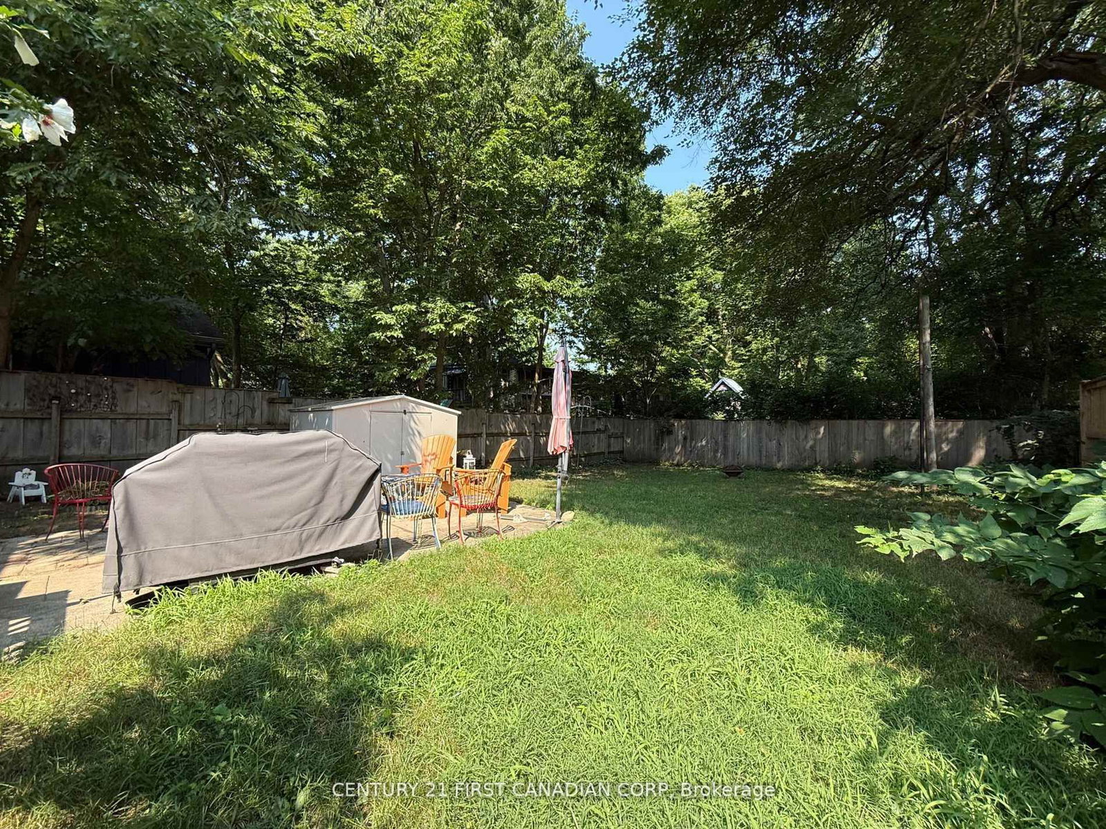 Listing photo 3