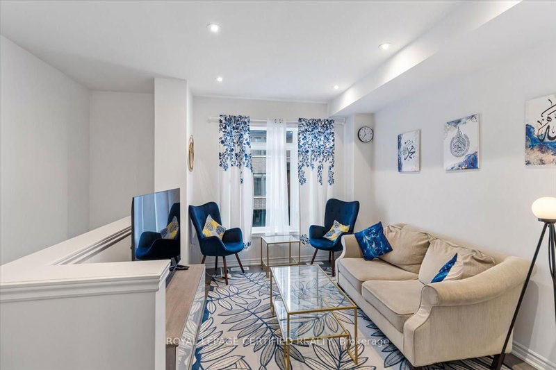 25 - 61 Soho St, Hamilton, L8J 0M6 | Image 2