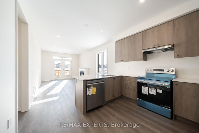 Main - 54 Debois Street