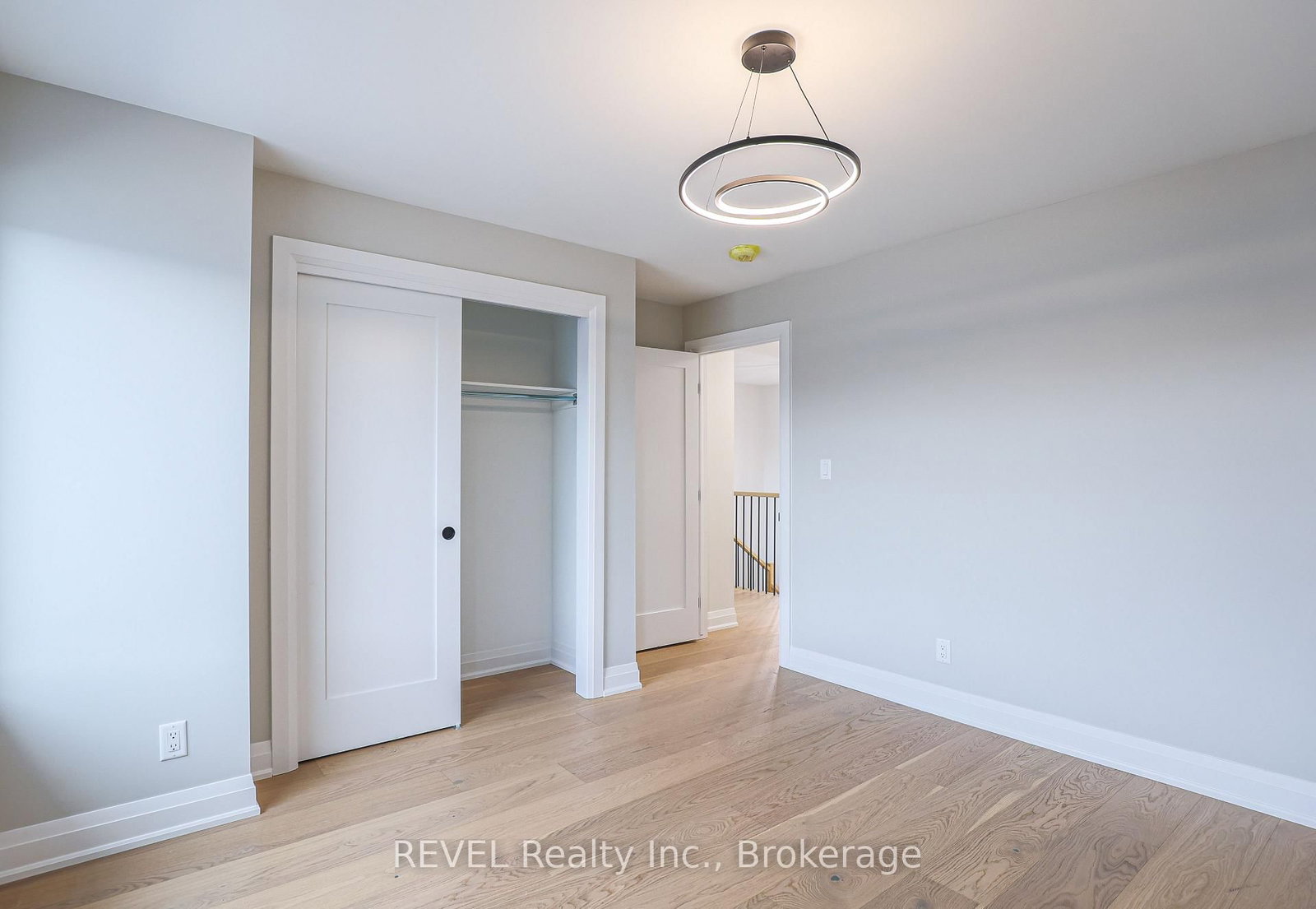 Detached House for sale at 111 Acacia Road, Pelham, Ontario, L0S 1E6 - Fonthill - MLS: X12656590