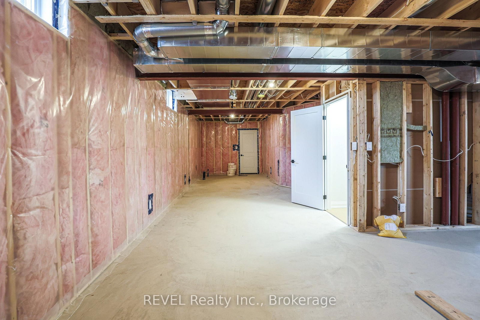 Detached House for sale at 111 Acacia Road, Pelham, Ontario, L0S 1E6 - Fonthill - MLS: X12656590