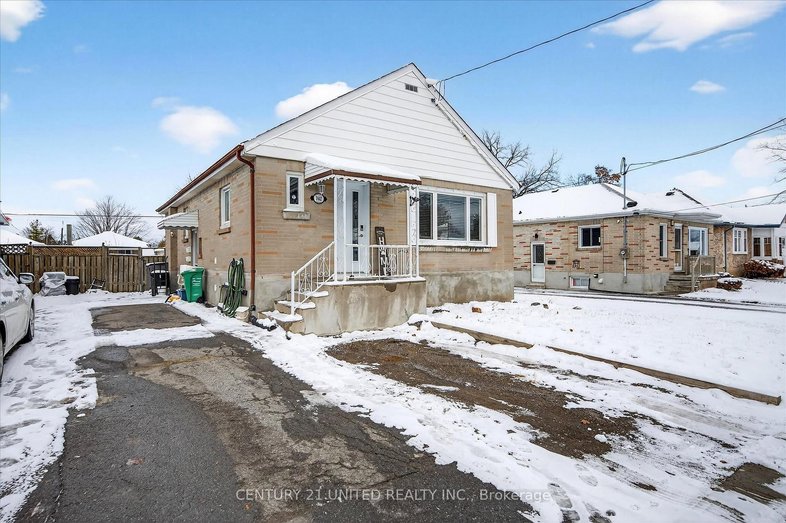 Listing Image 3