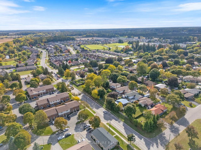 5 - 10 Montclair Crescent