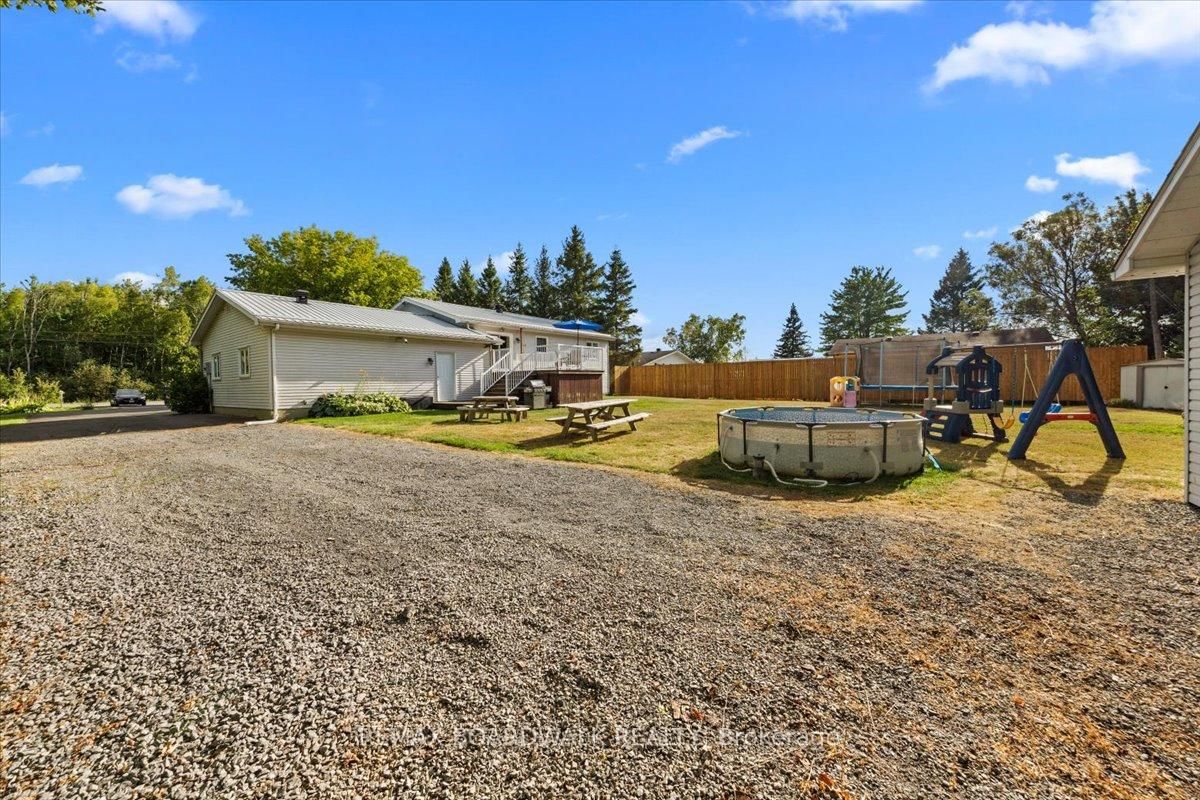 Listing Image 37