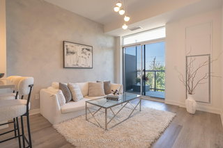 313 - 600 North Service Road