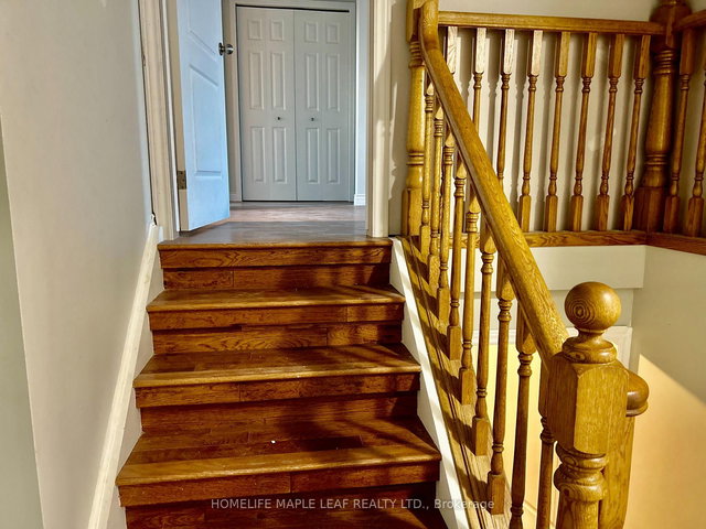 Upper - 14 Old Orchard Glen