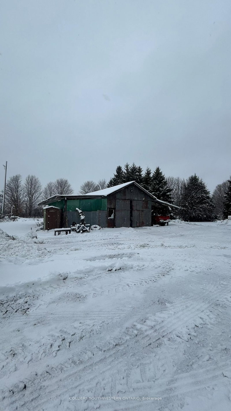 203 Crumlin Sdrd, London East, N6M 1C5 | Image 2