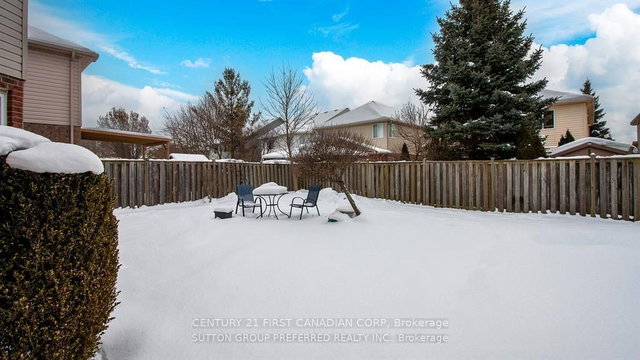 1570 Beaverbrook Avenue