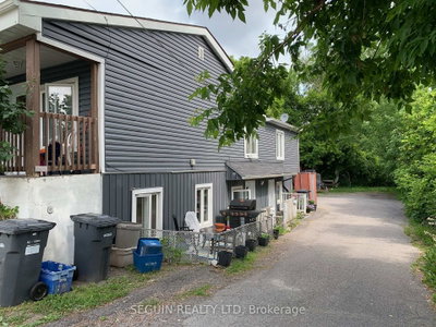 645-647A-647B Higginson Street — photo 2