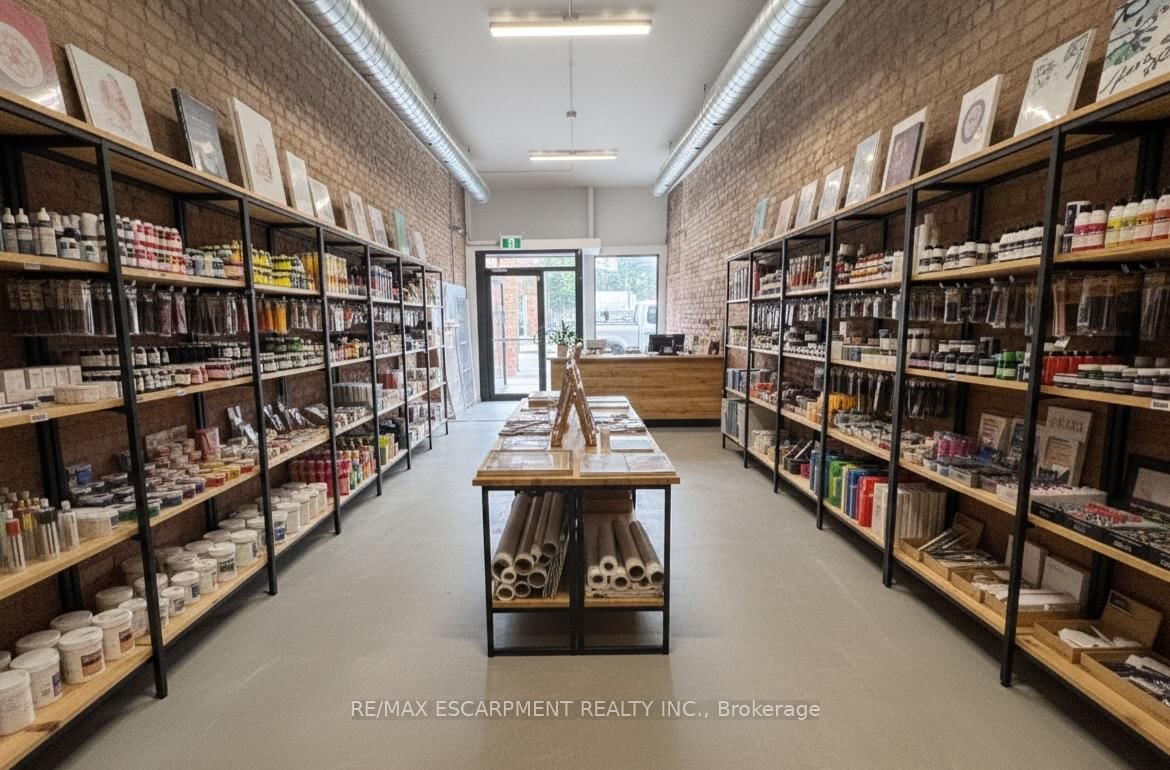 183 King Street E - Photo 11