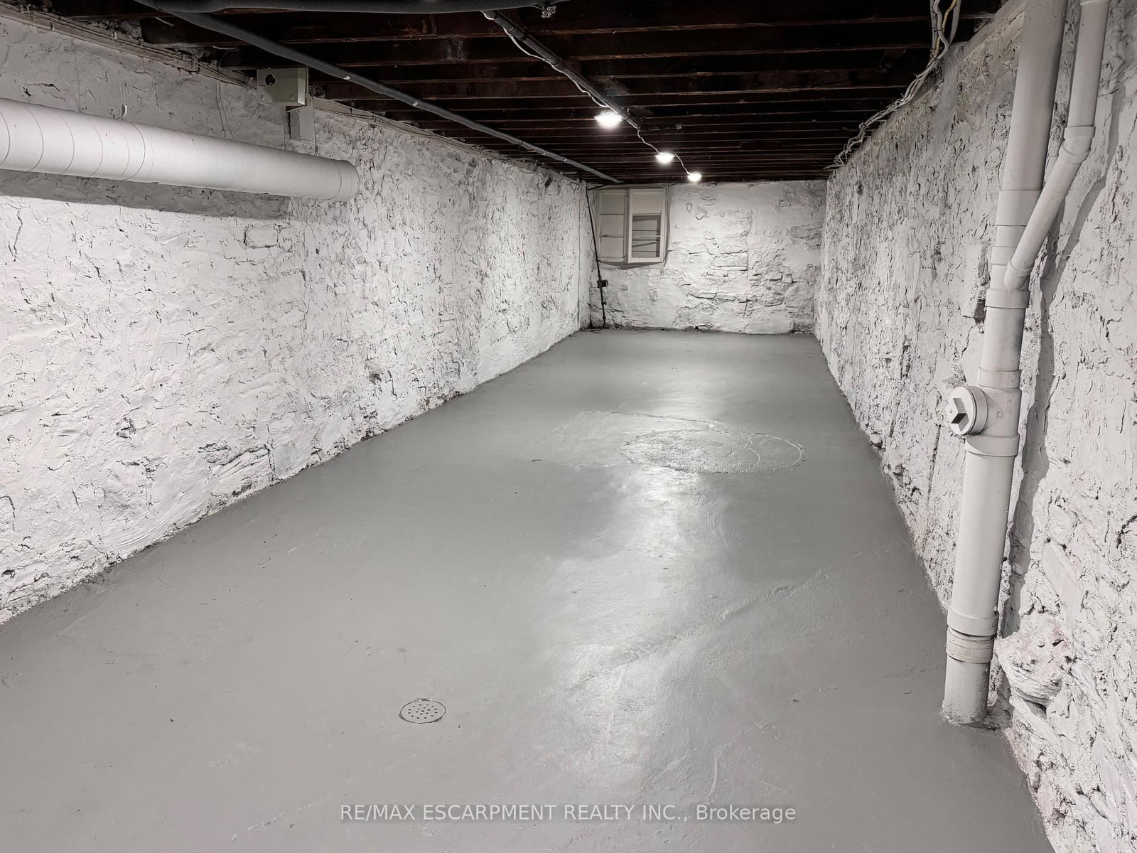 183 King Street E - Photo 19