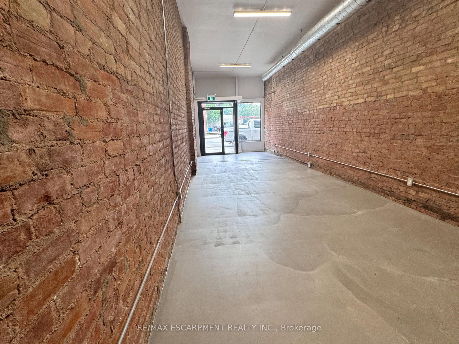 183 King Street E - Photo 6