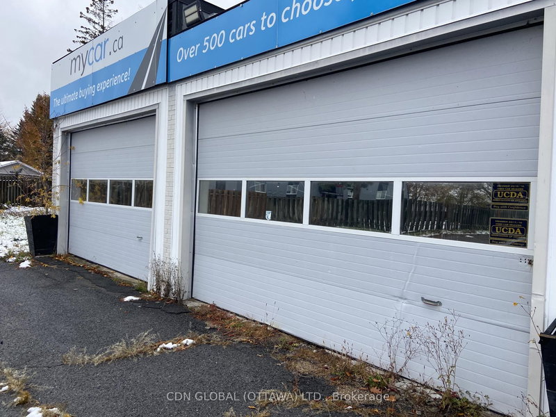 1180 Pitt St, Cornwall, K6J 3T2 | Image 3