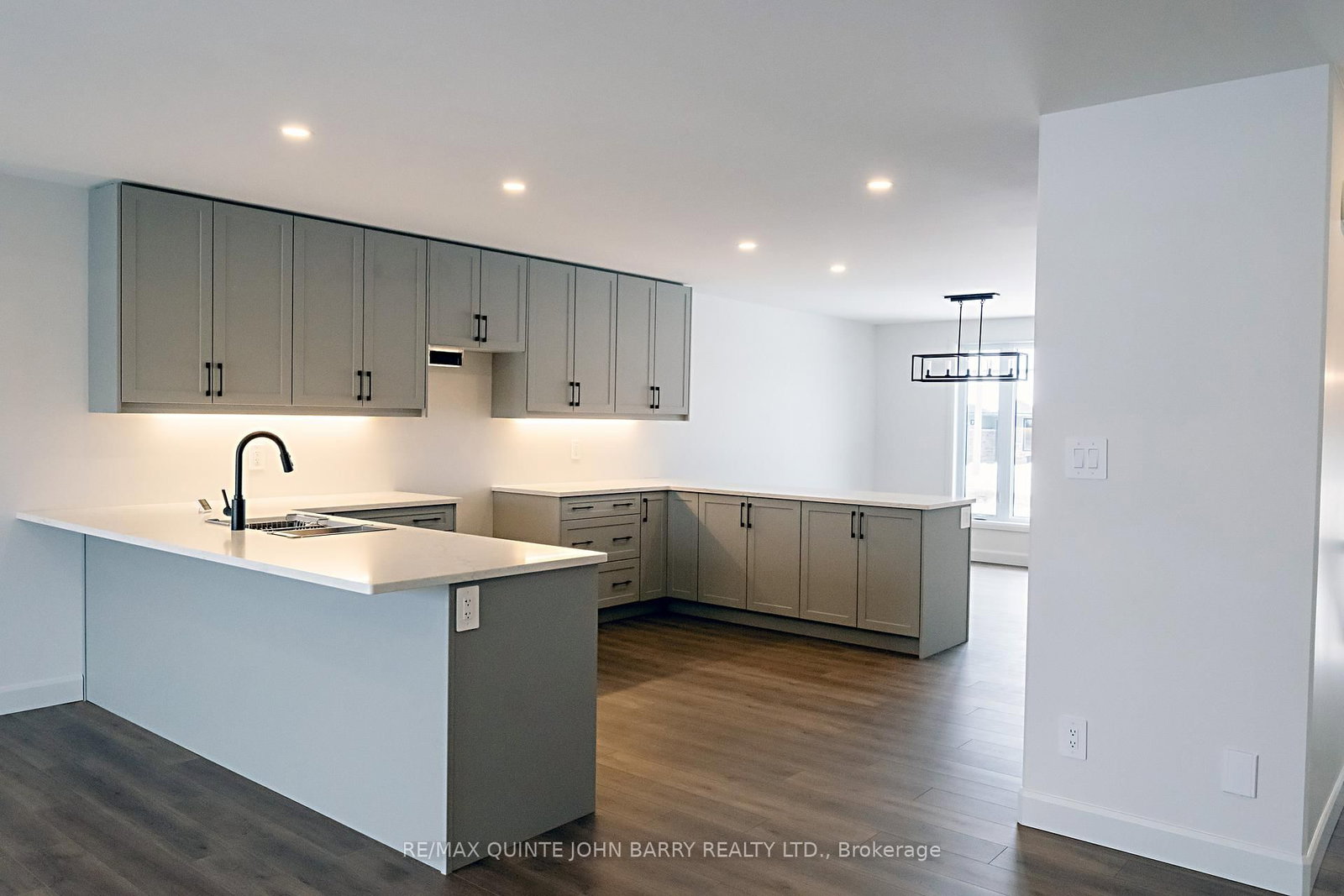 Detached House for sale at Lot 4-8 Parkland Circle, Quinte West, Ontario, K8V 0R4 - Murray Ward - MLS: X12662202