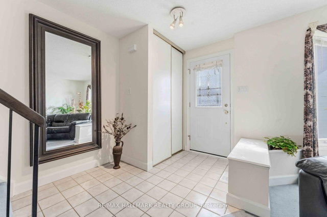 32 - 941 Cookshire Crescent