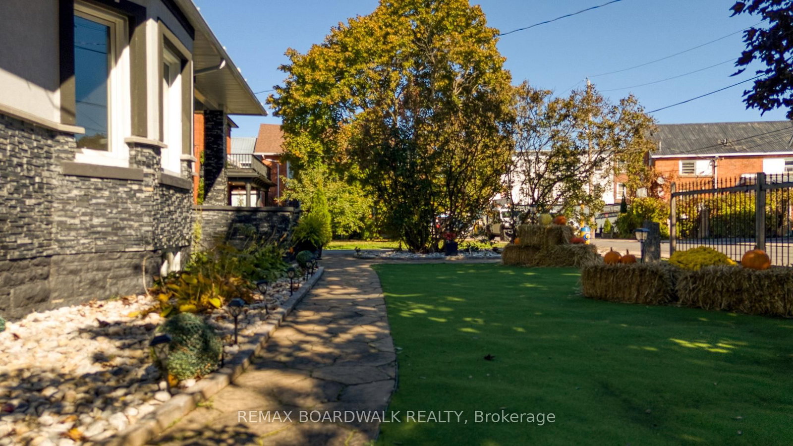 27 Allan Street • Carleton Place, ON photo 17