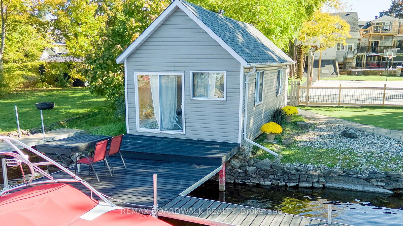 27 Allan Street • Carleton Place, ON photo 4